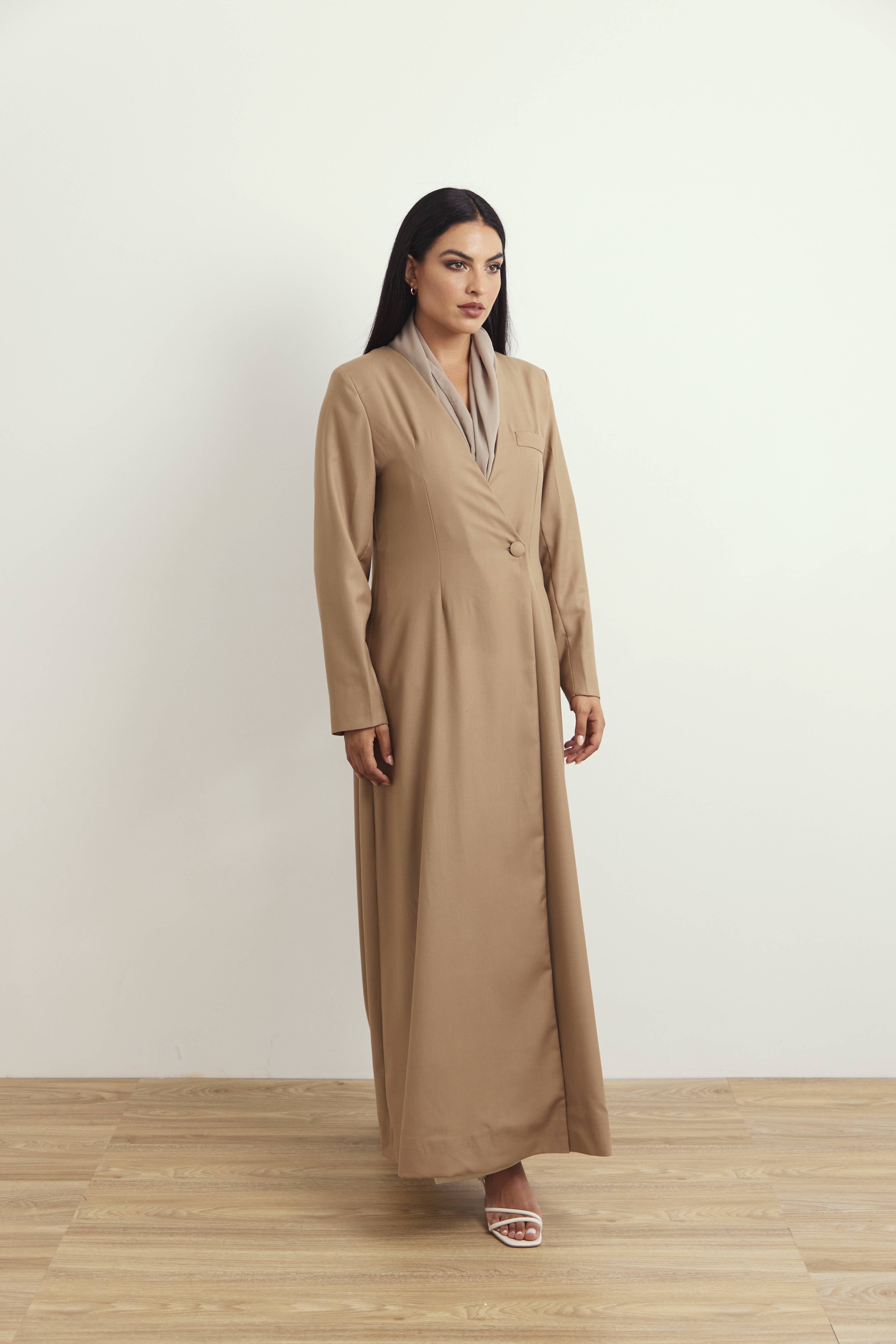 Noor in Beige