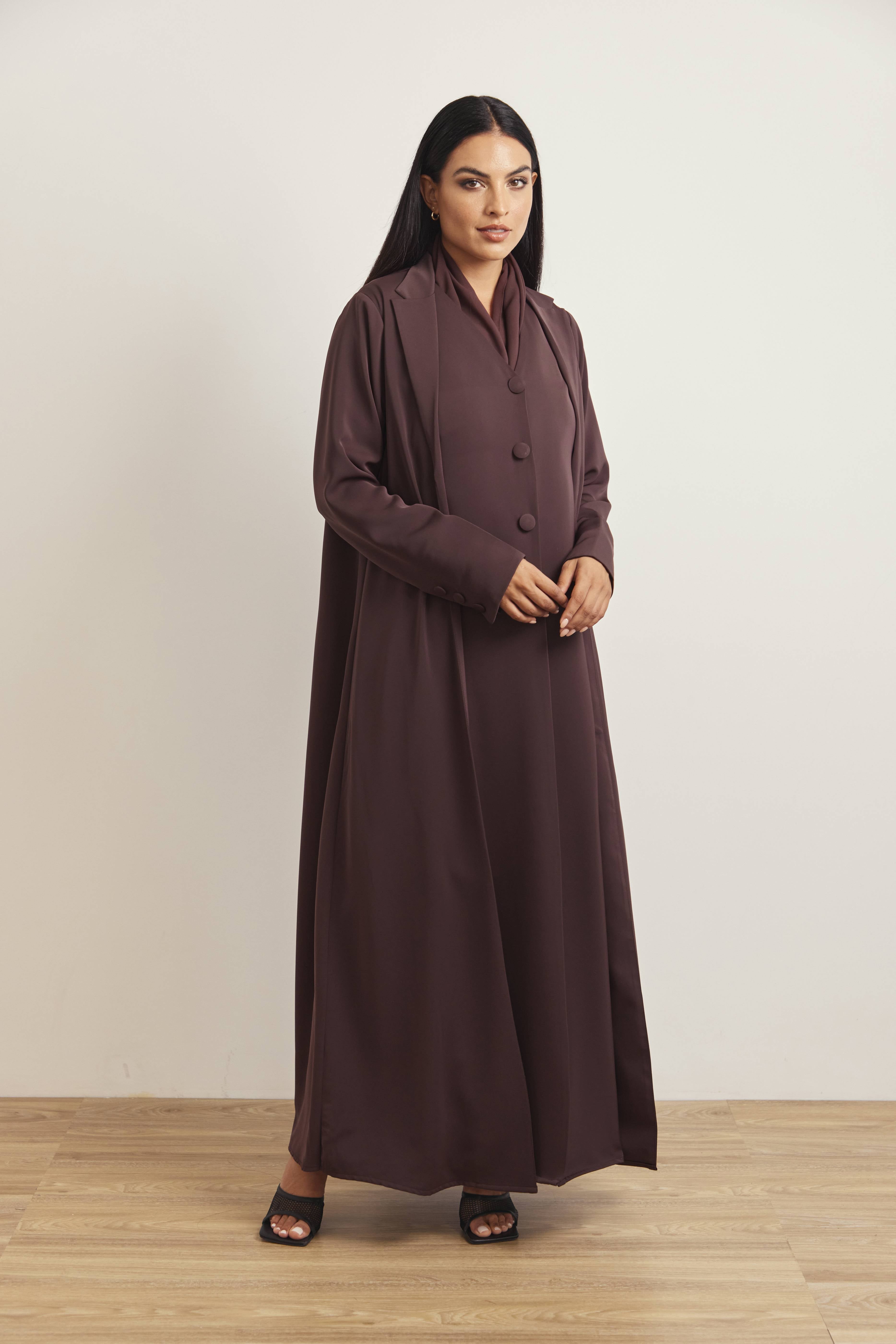 Lena in Mauve
