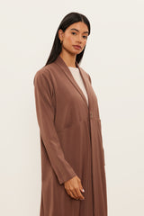 Muna in Brown