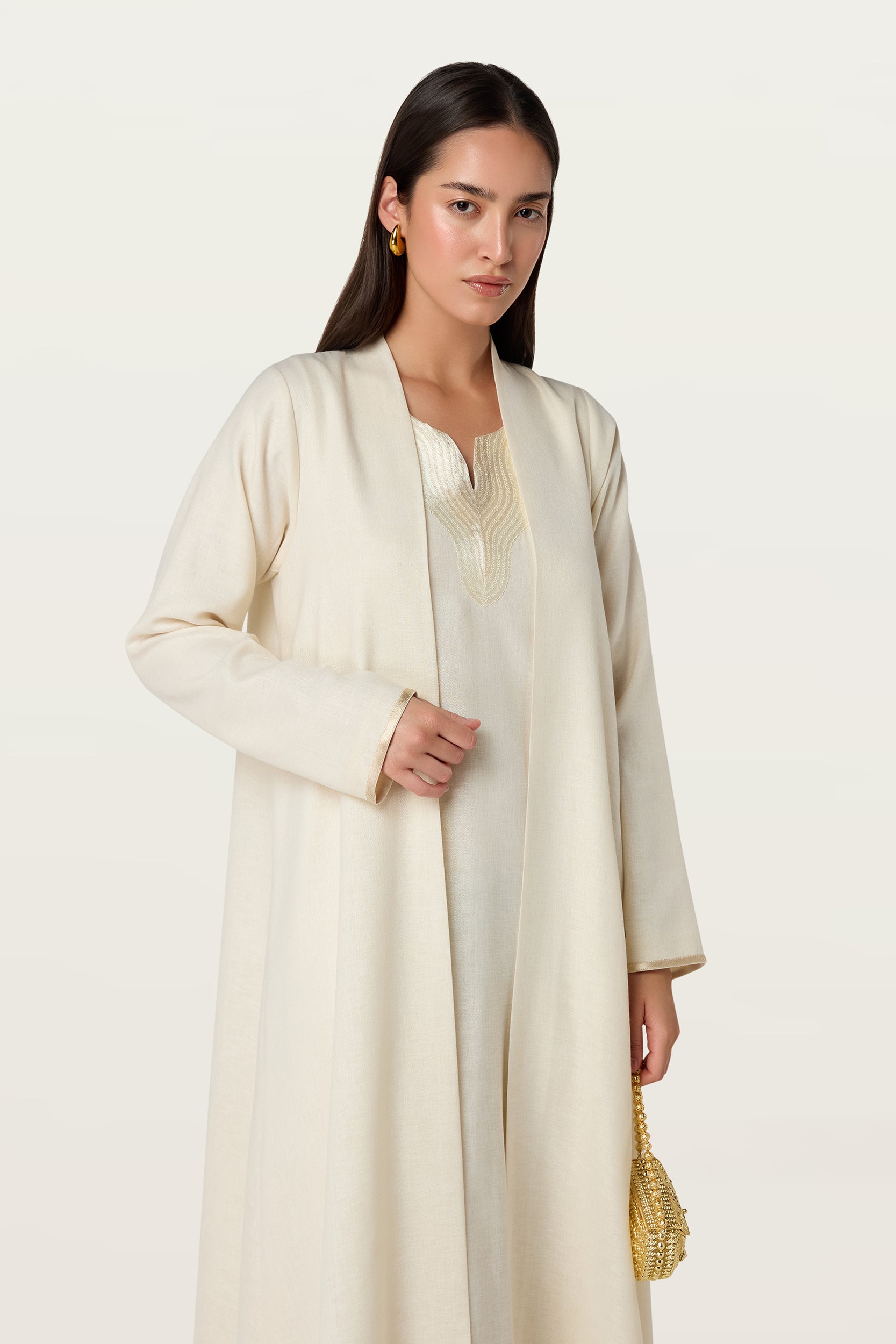 Afra in Cream
