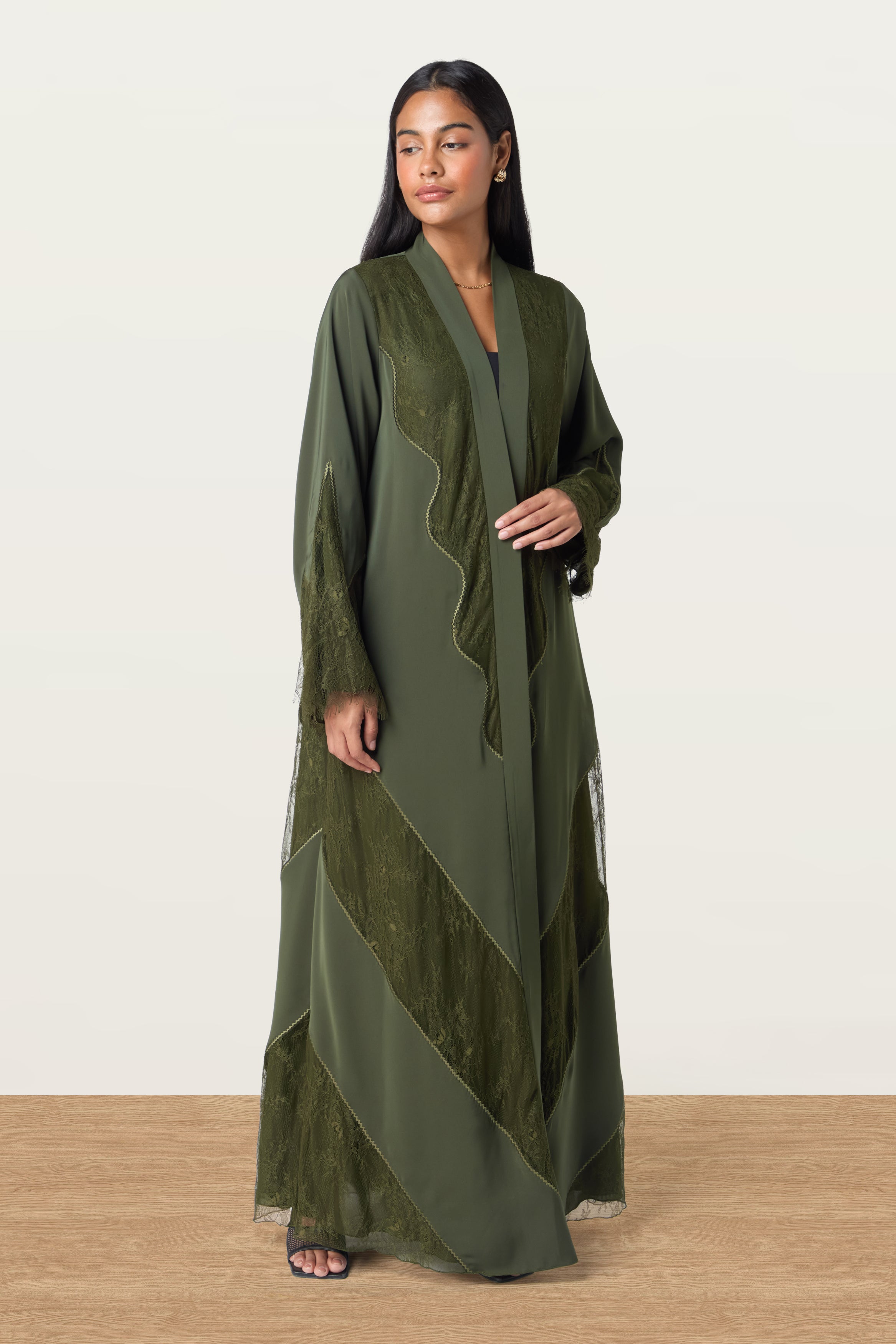 Aysha in Olive