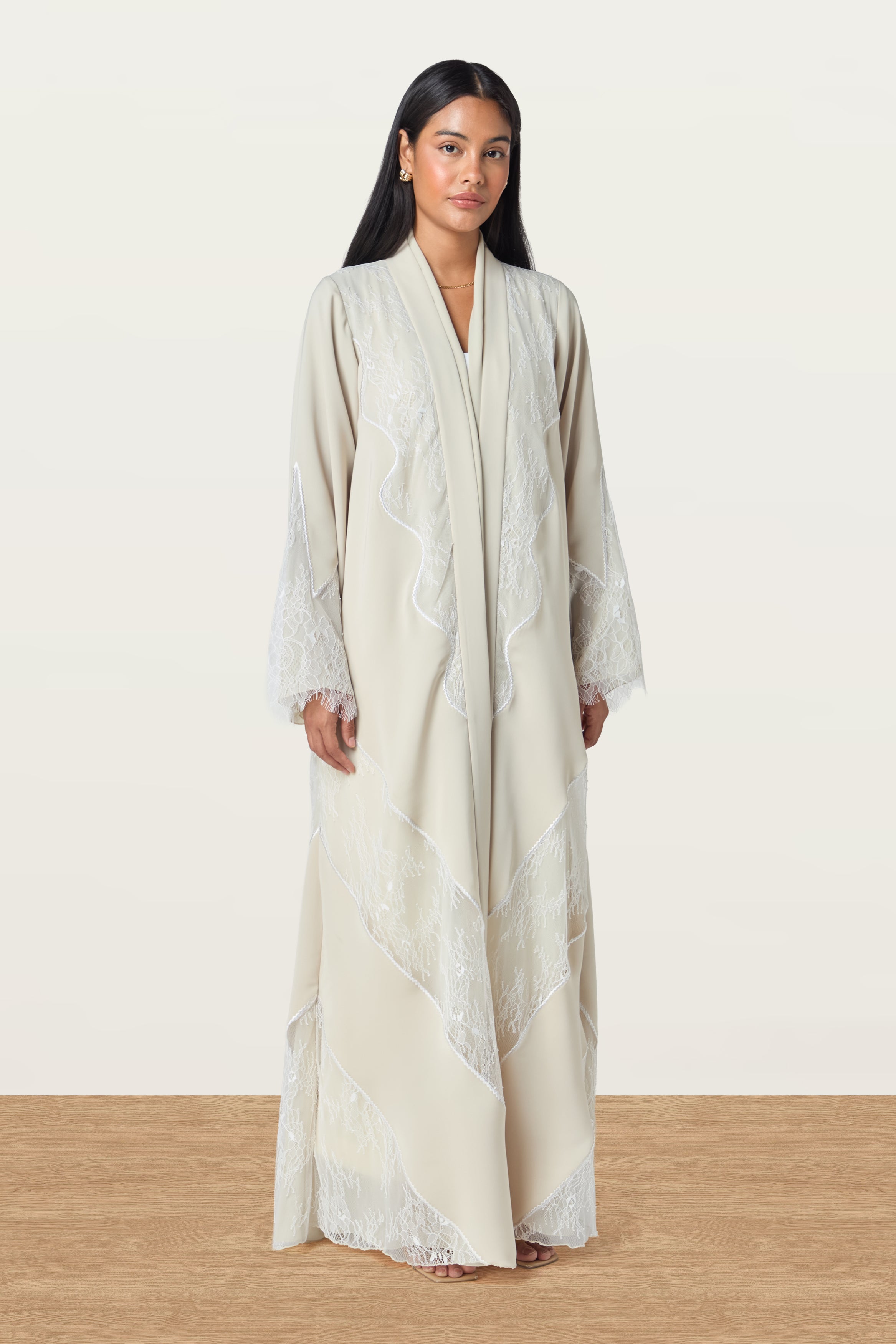 Aysha in Beige