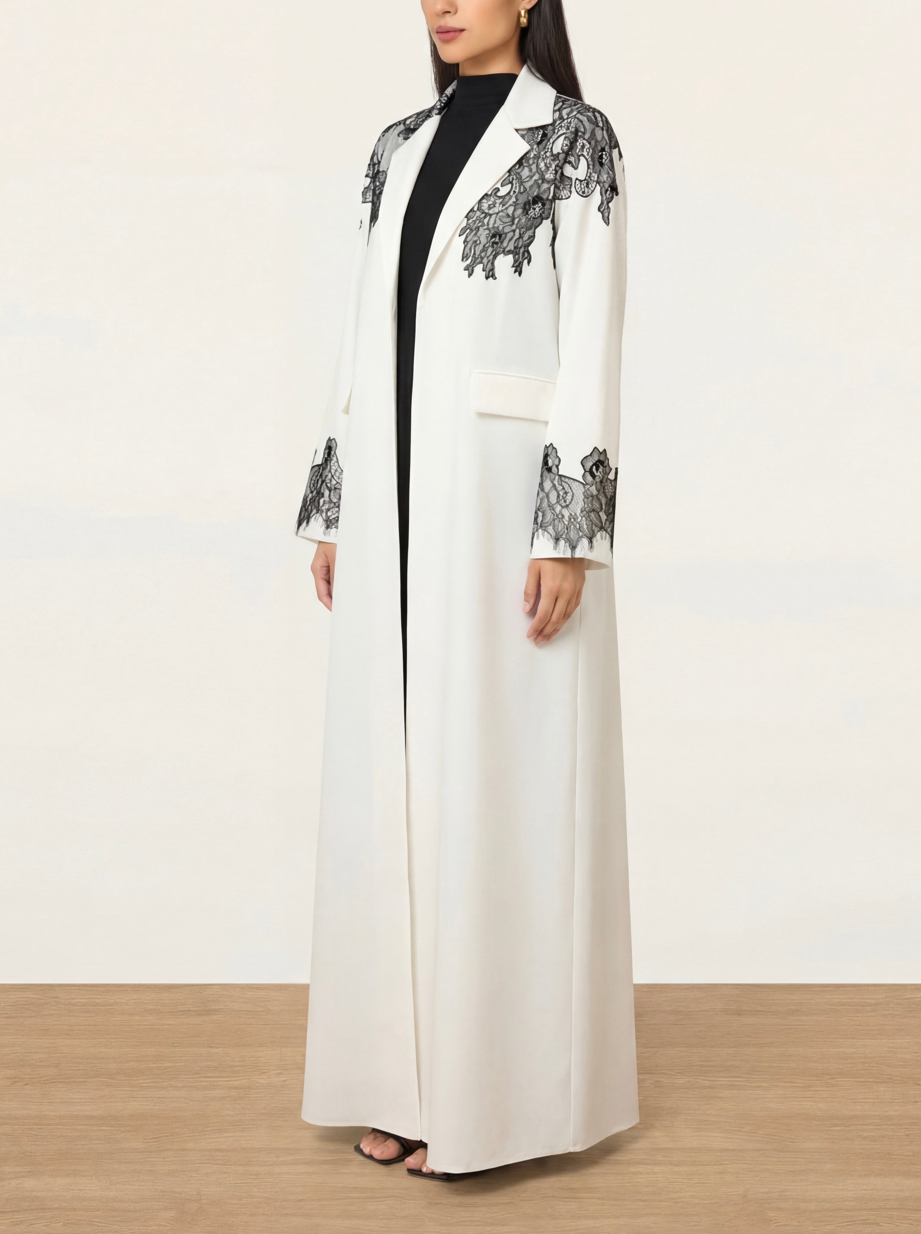 Sama in Cream