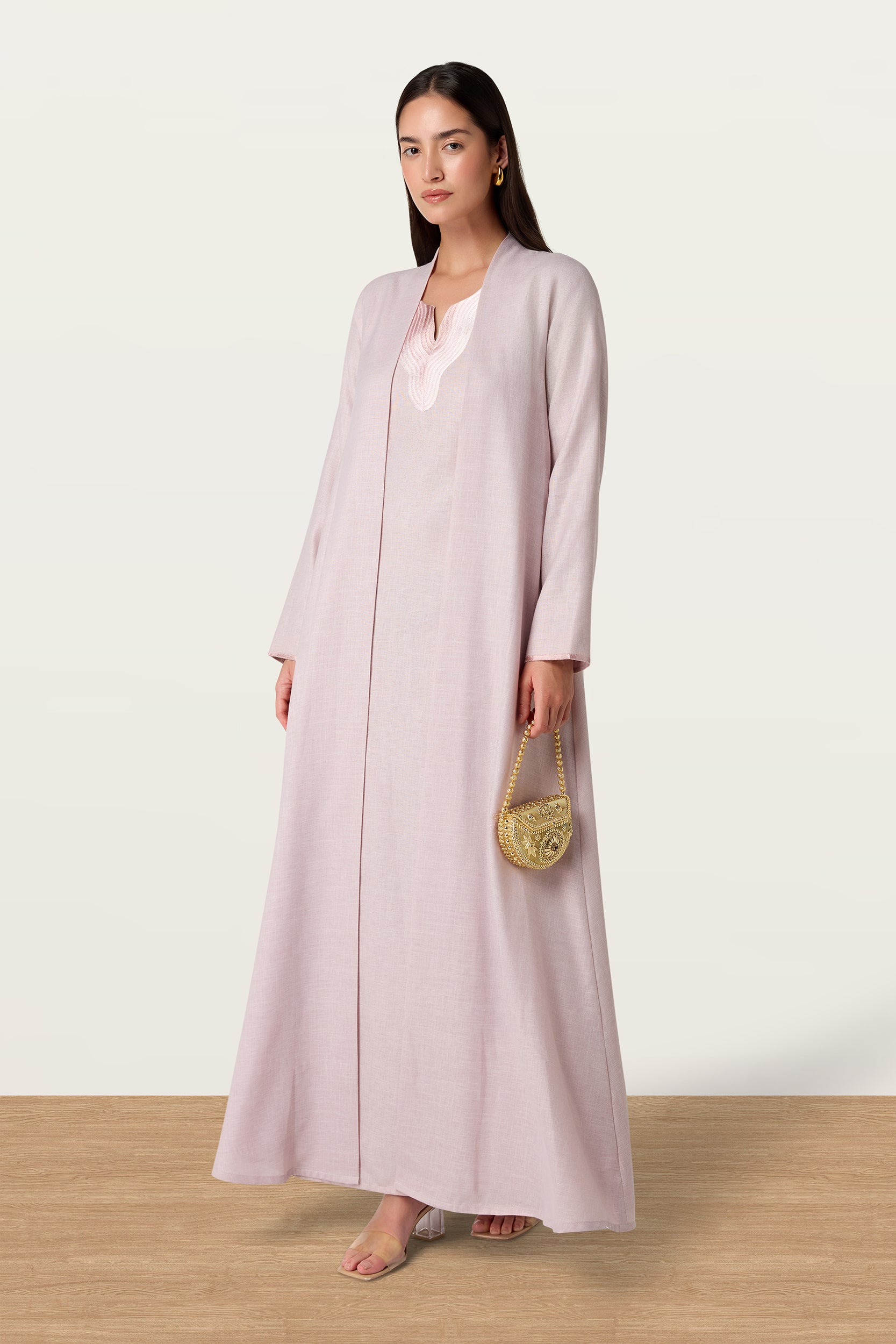 Afra in Pink
