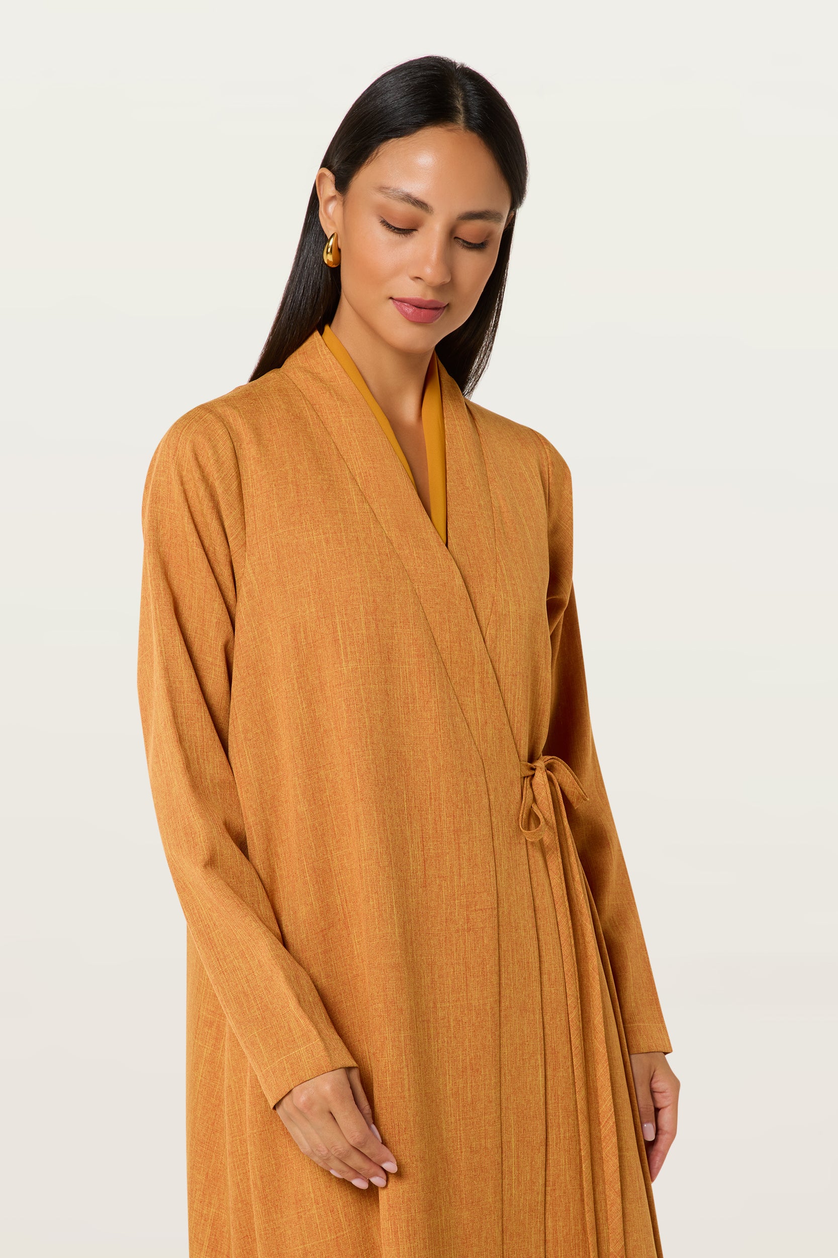 Elyan in Burnt orange