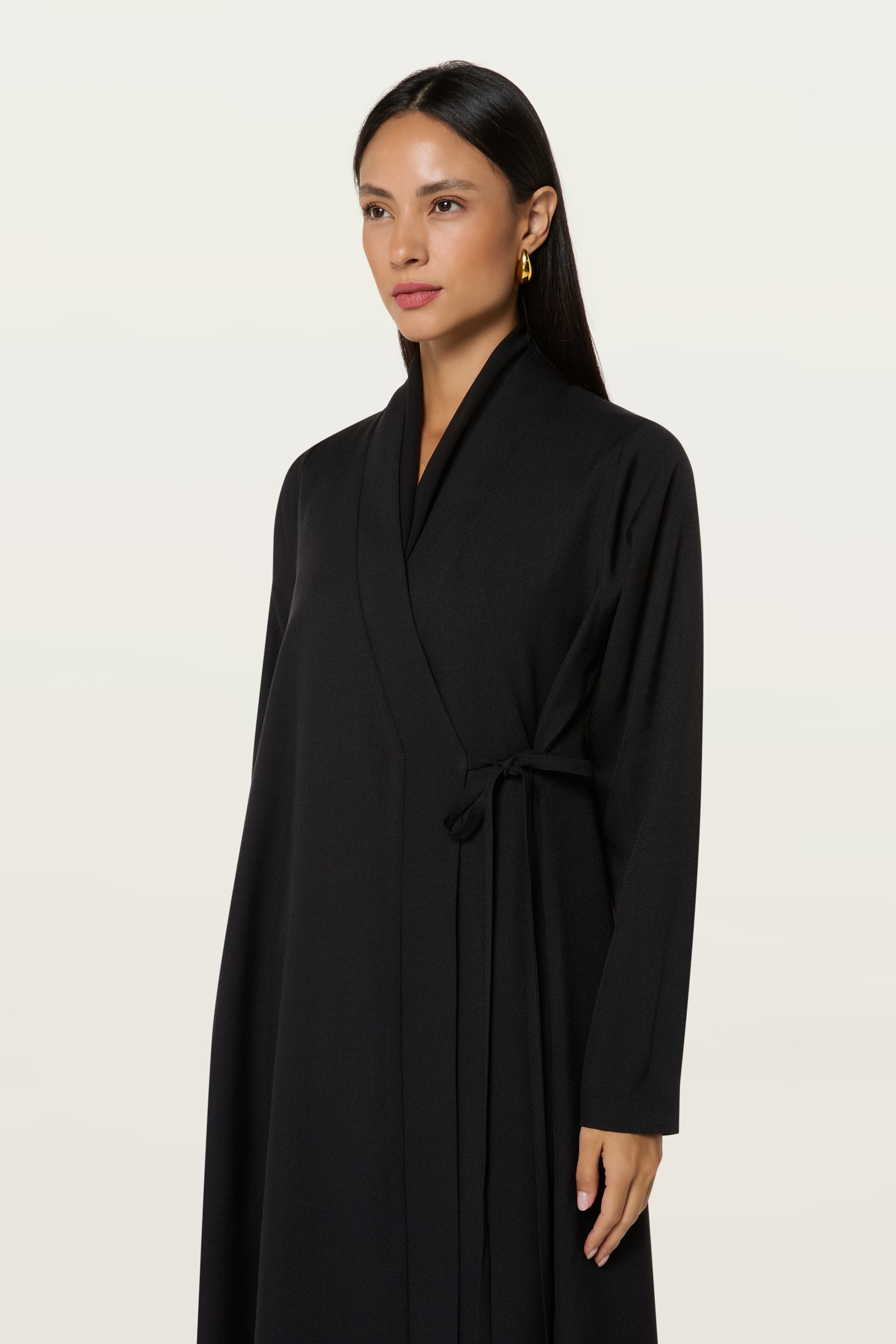 Elyan in Black