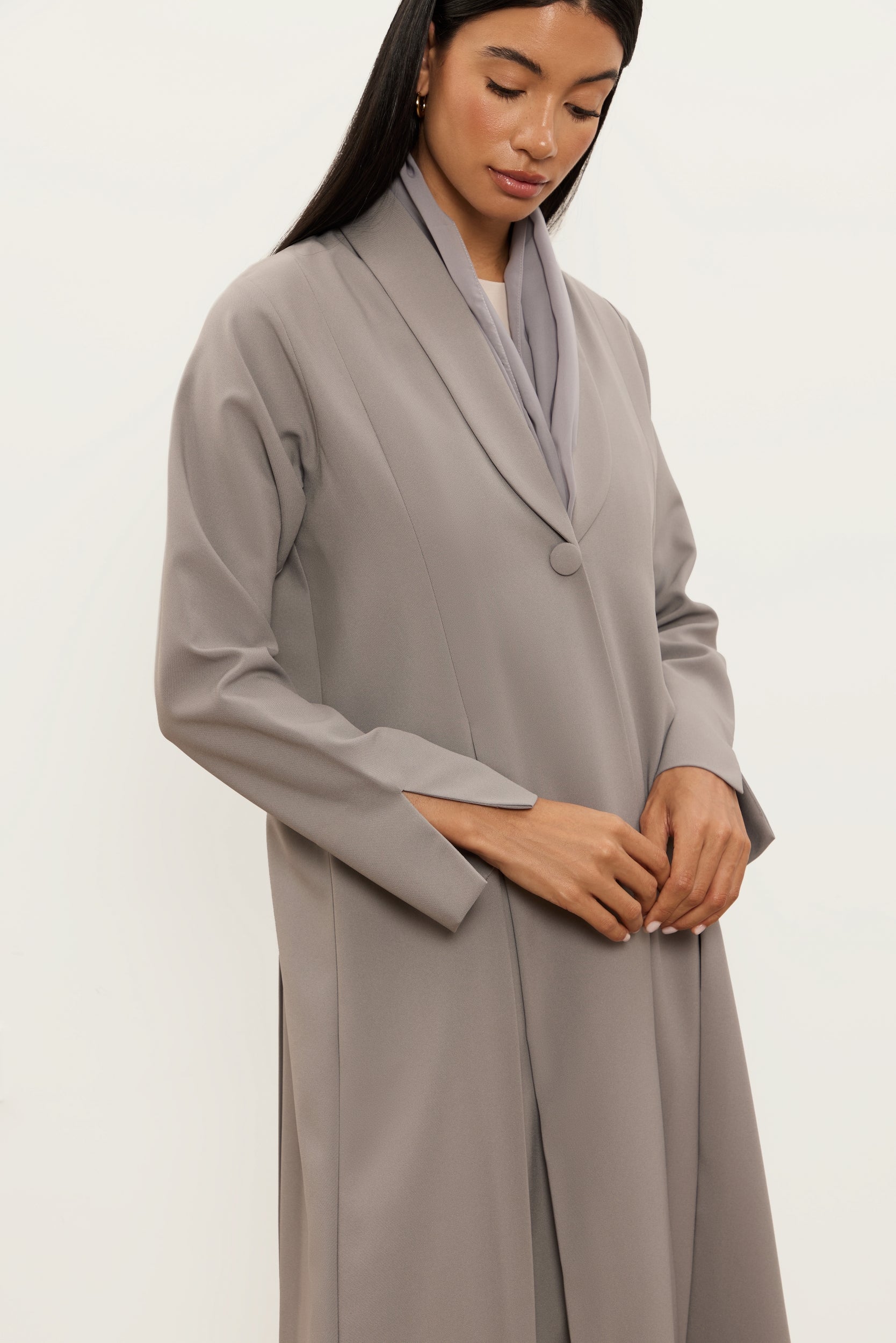 Sara in Grey
