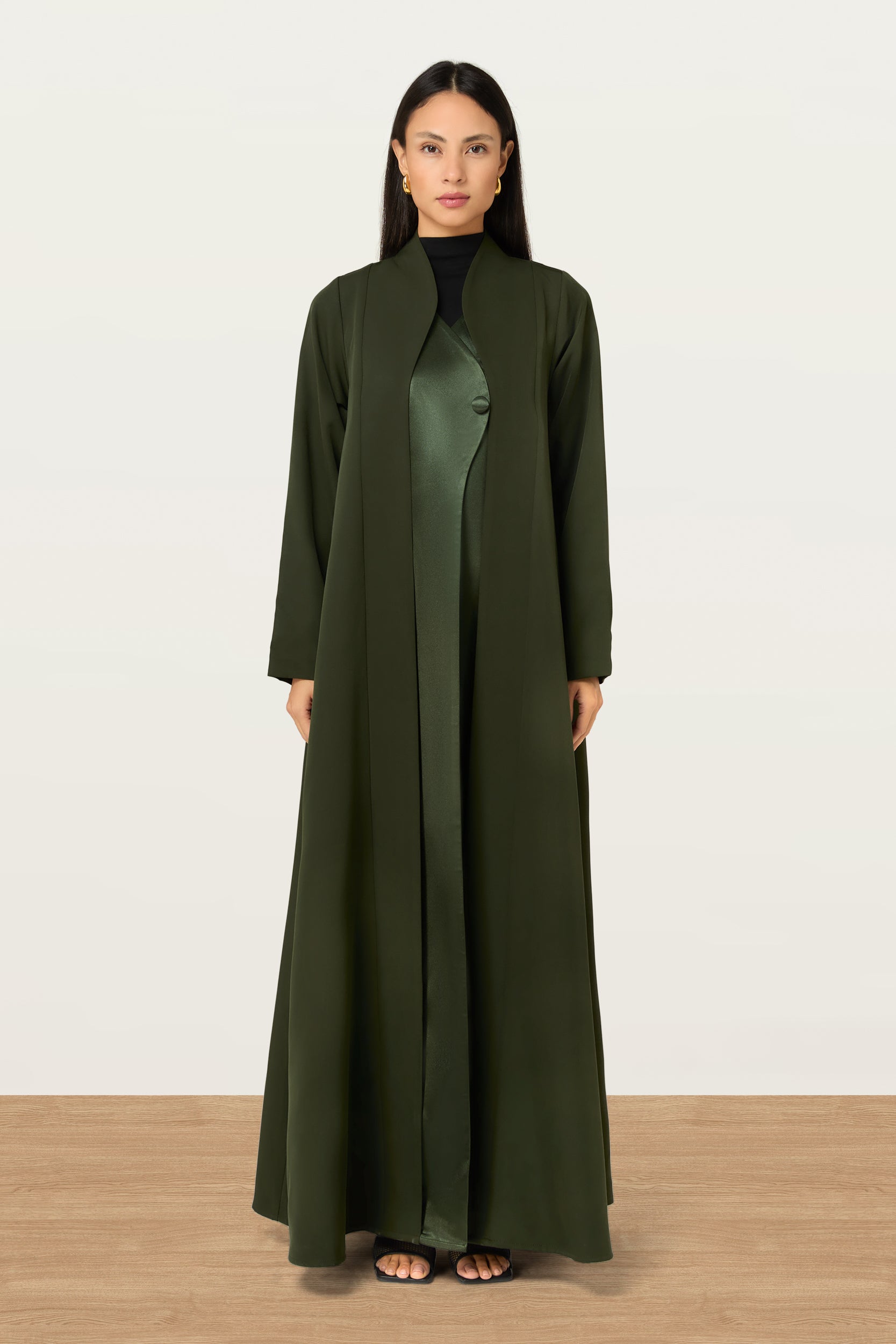 Ivy in Olive