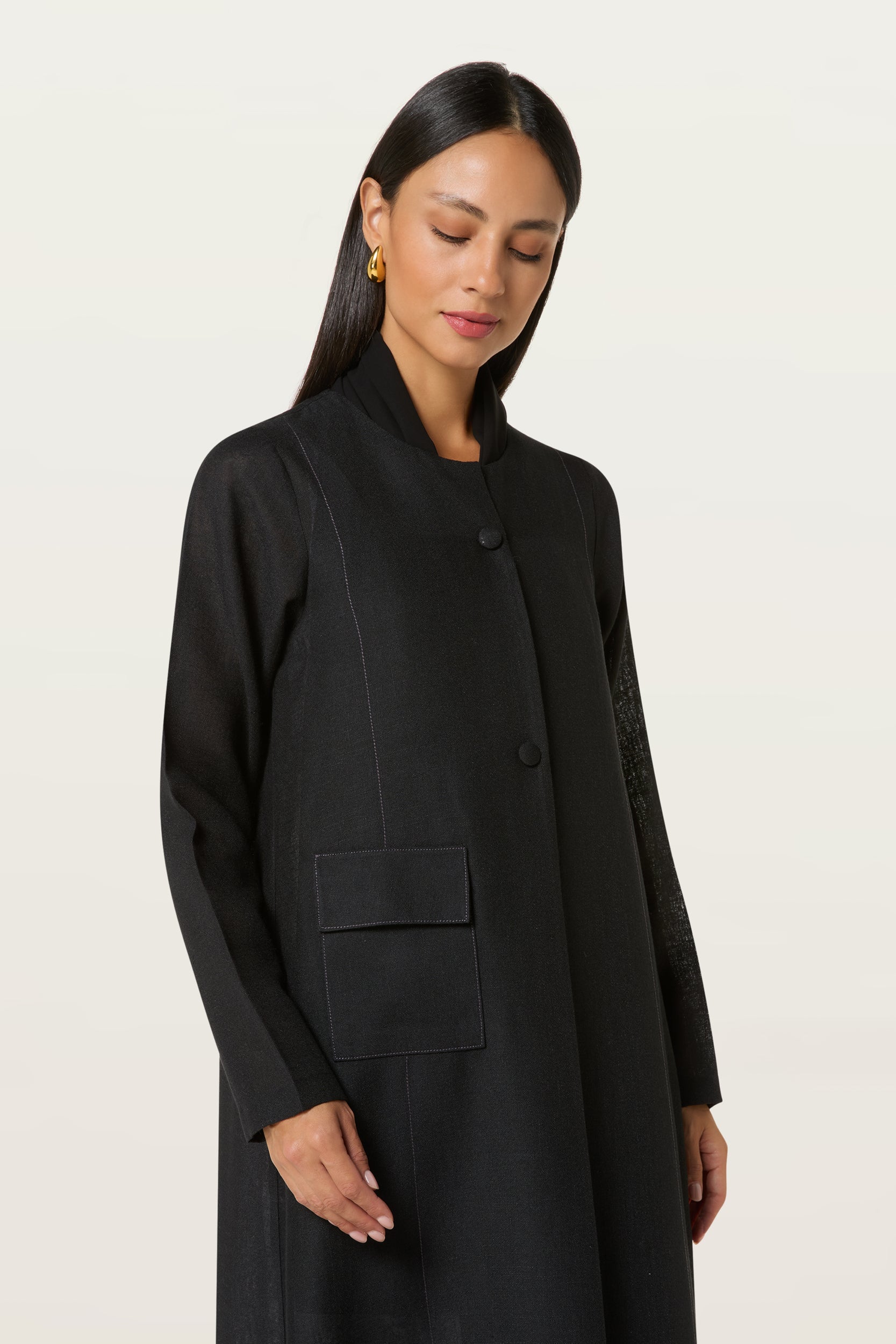 Rana in Black