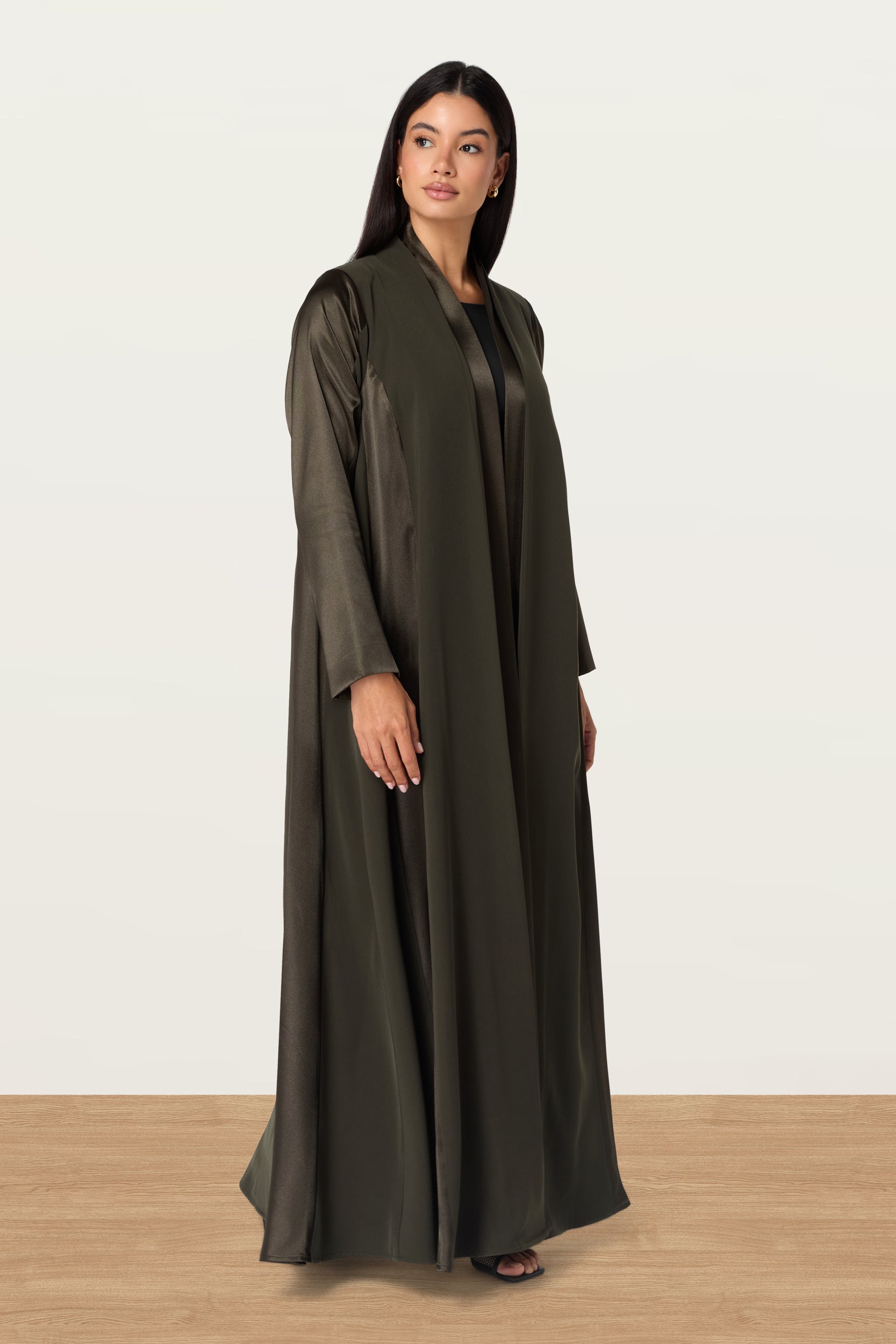 Mahra in Olive