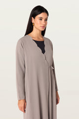 Manal in Taupe