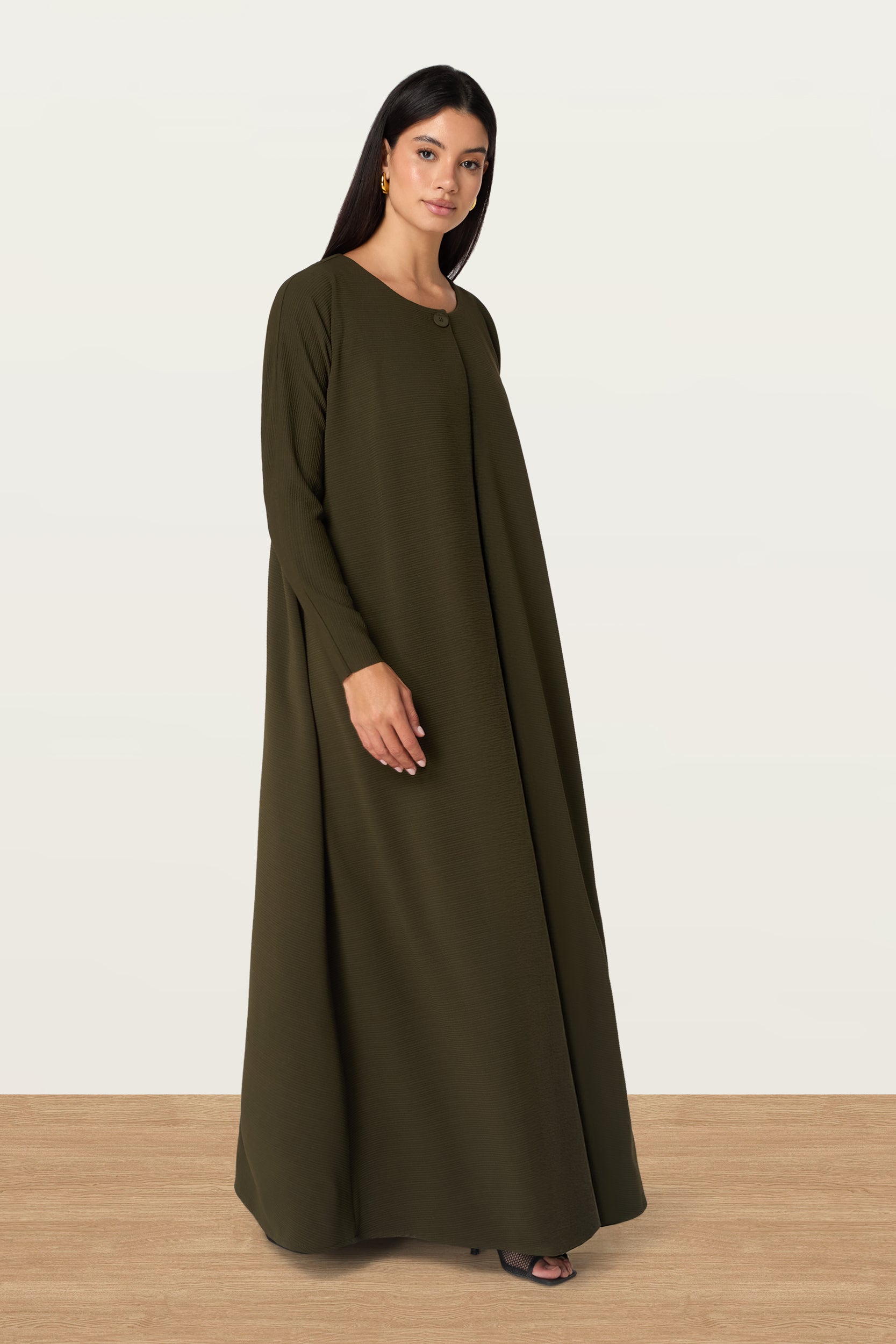 Meera in Olive