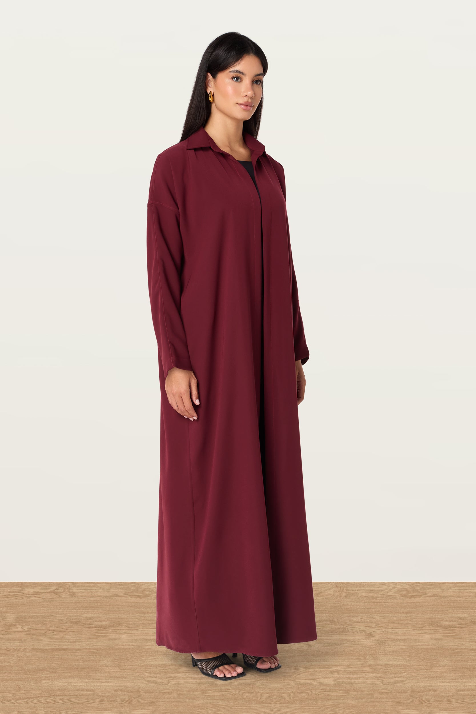 Nuha in Maroon