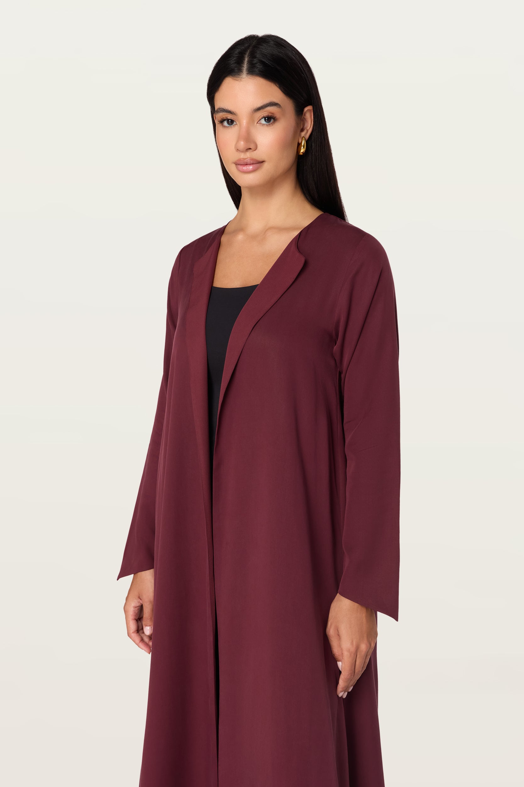 Talia in Burgundy