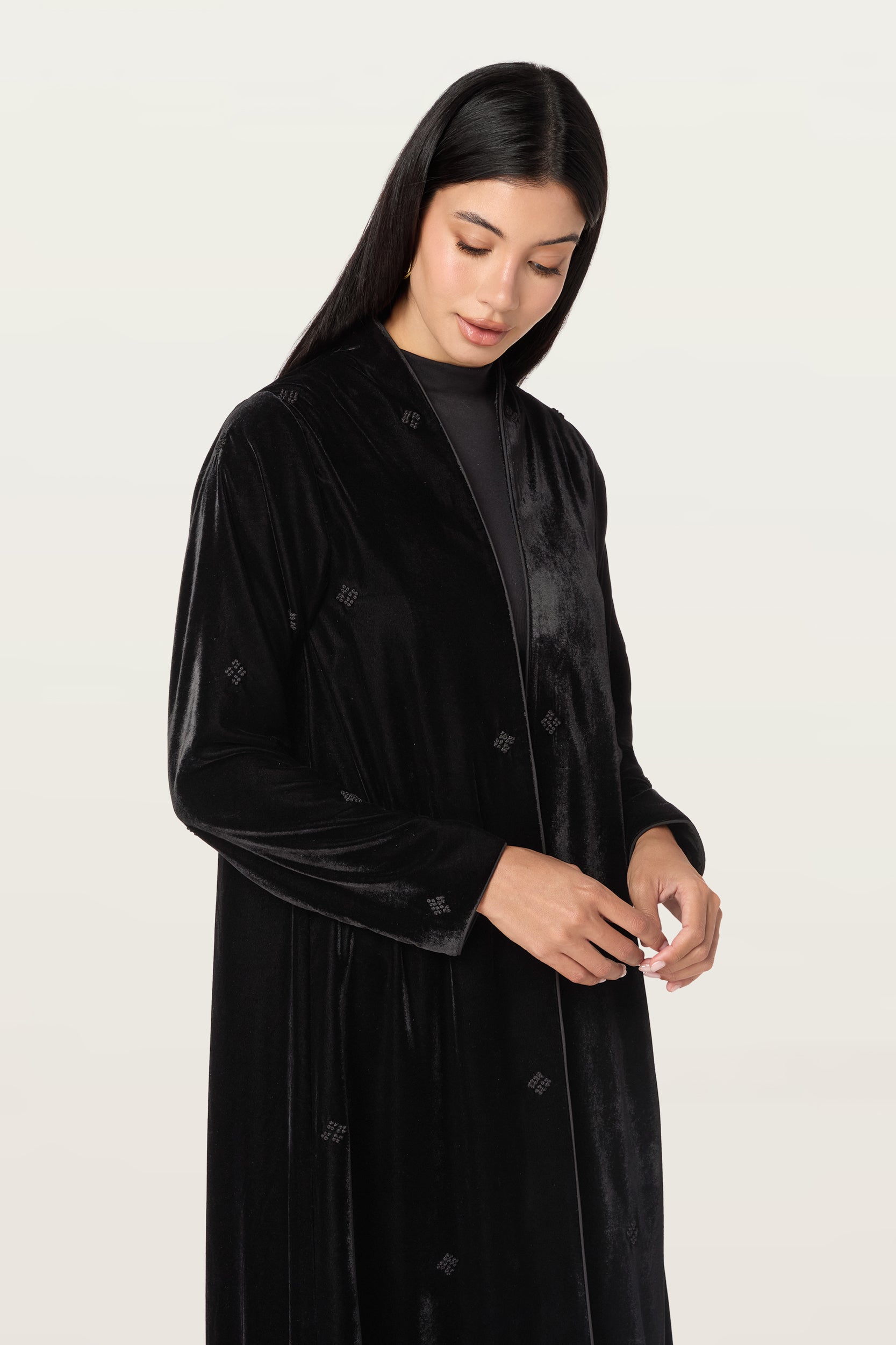 Hessa in Black