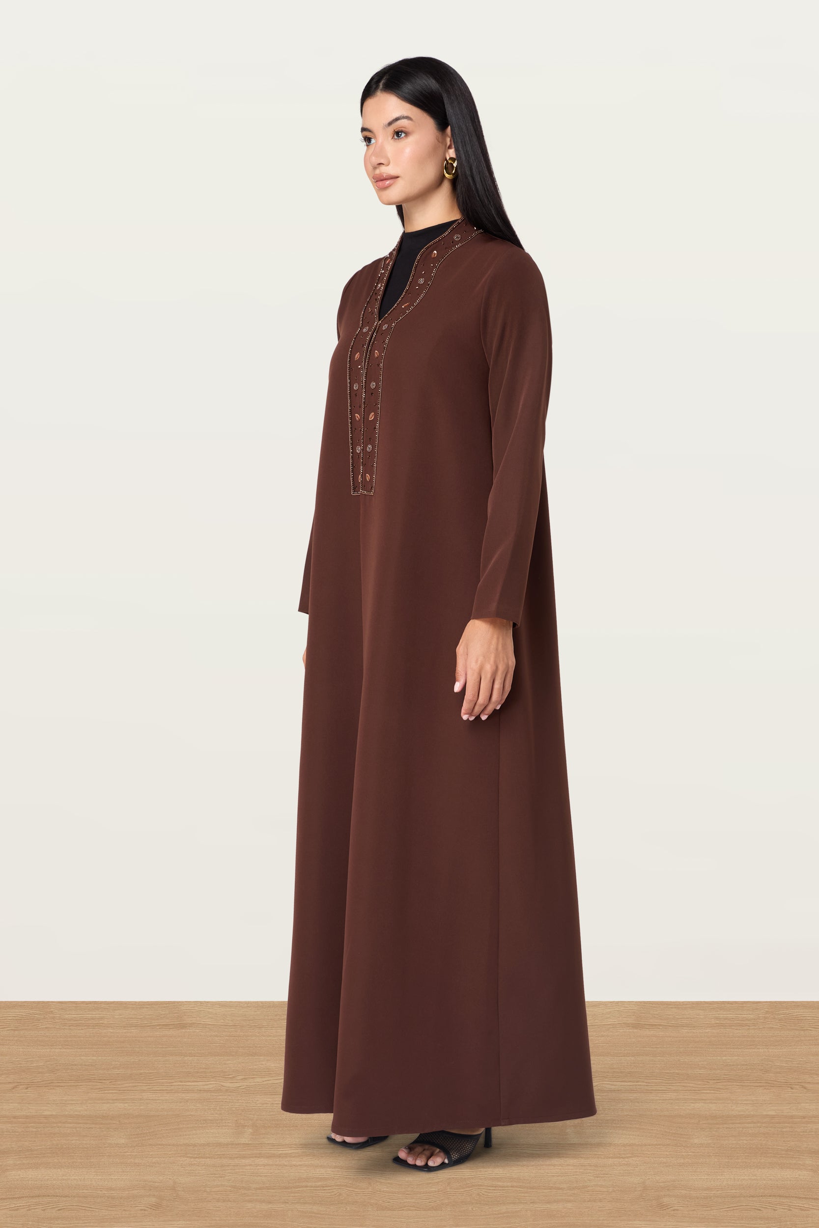 Lulu in Brown