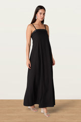 Nawar in Black