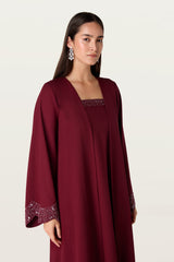 Nawar in Maroon