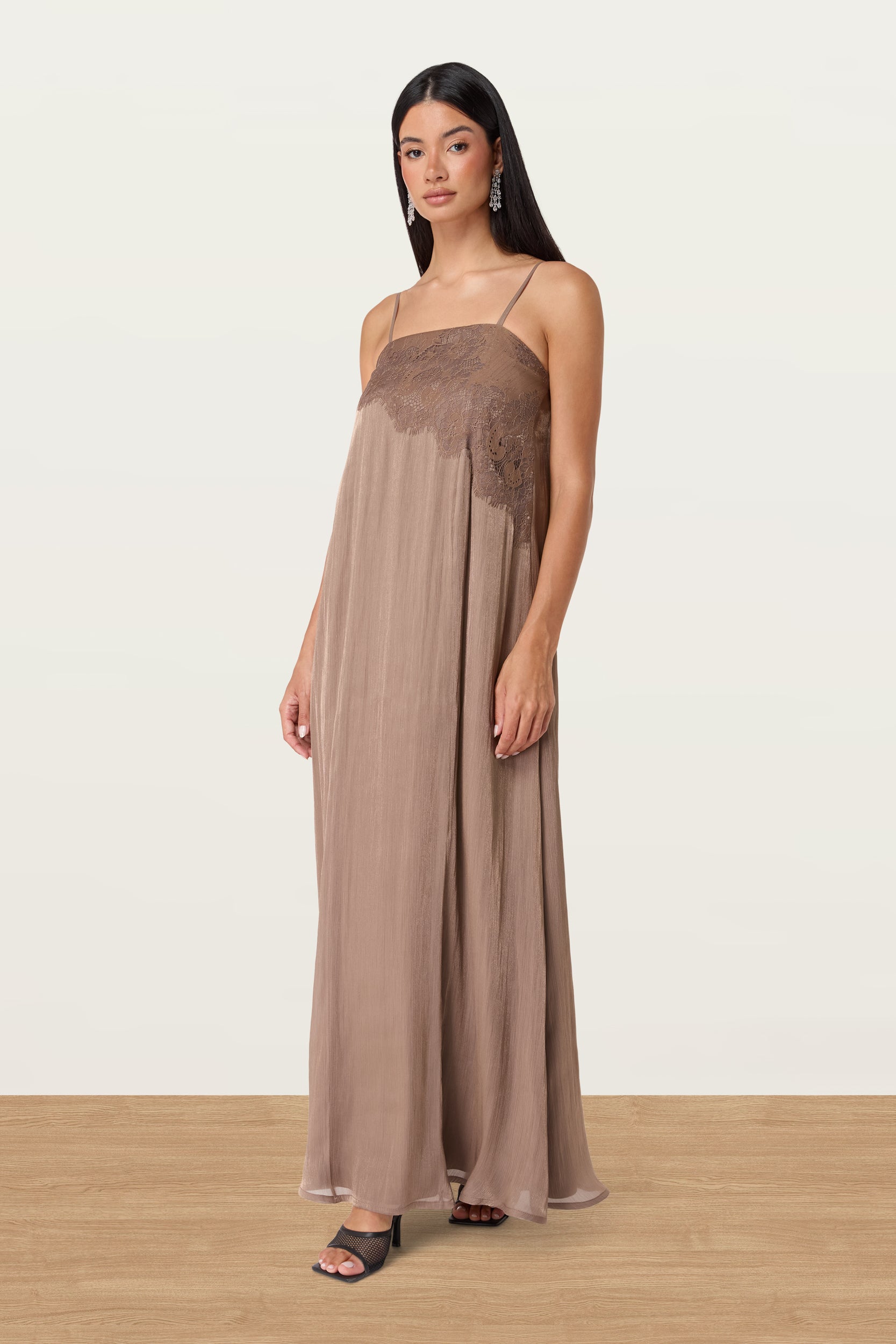 Dana in Brown