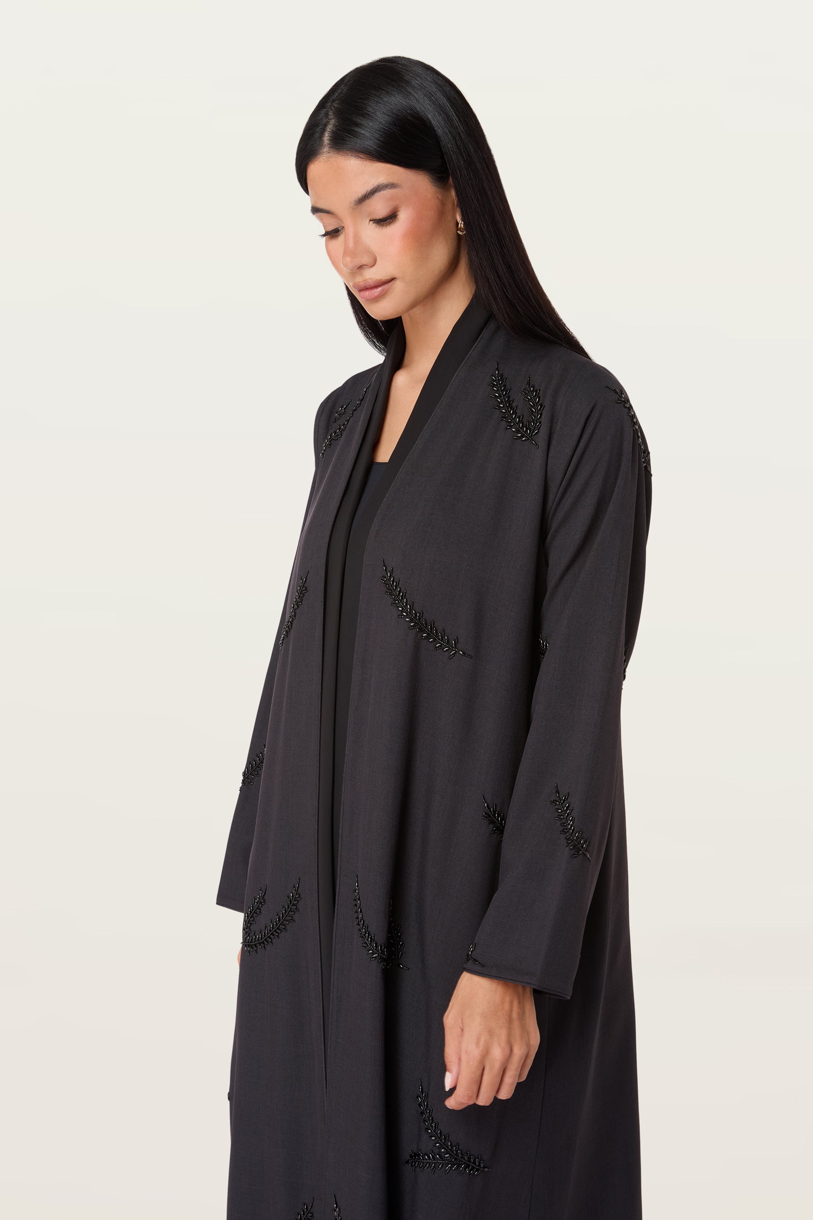 Roudha in Black