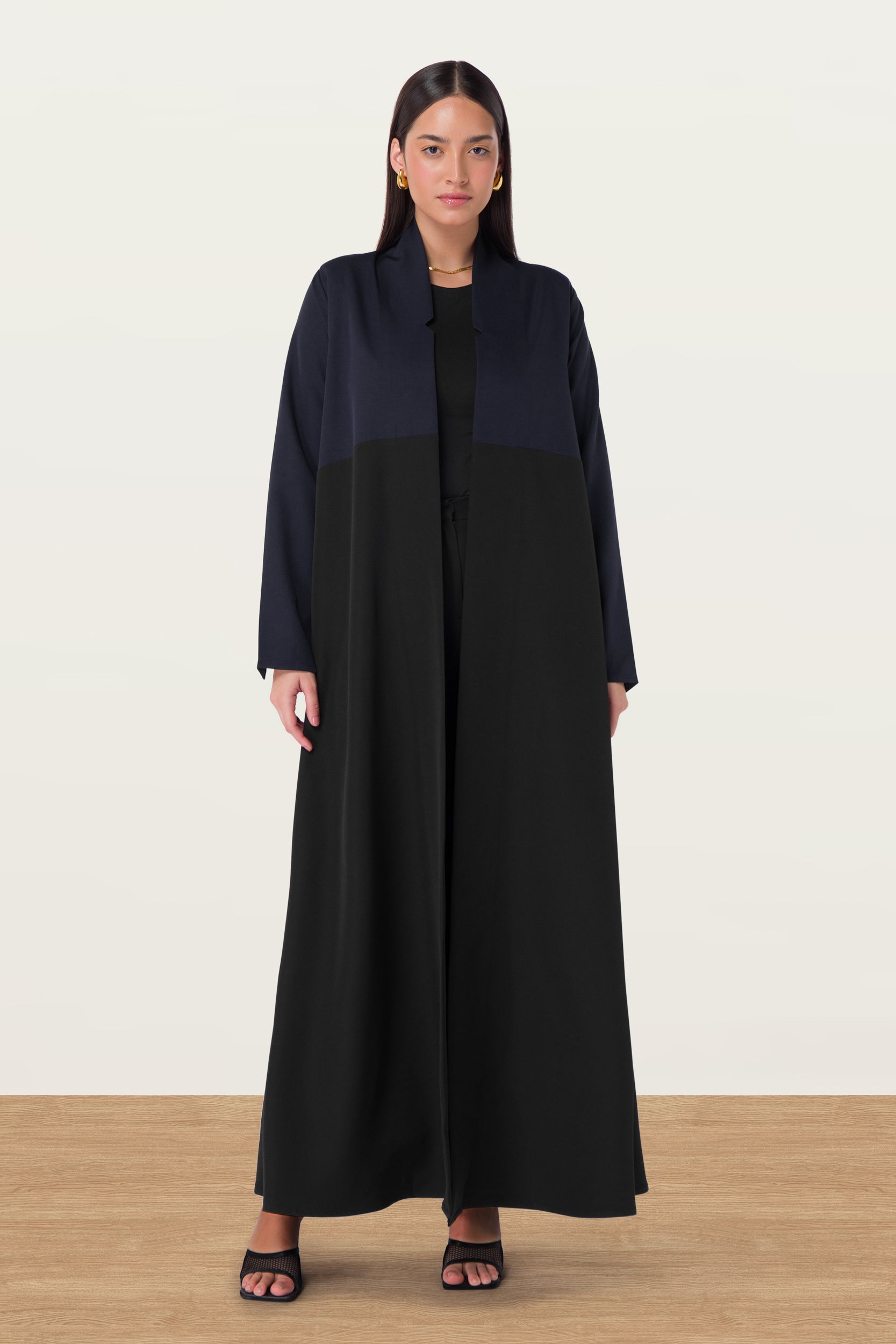 Lea in Navy-Black