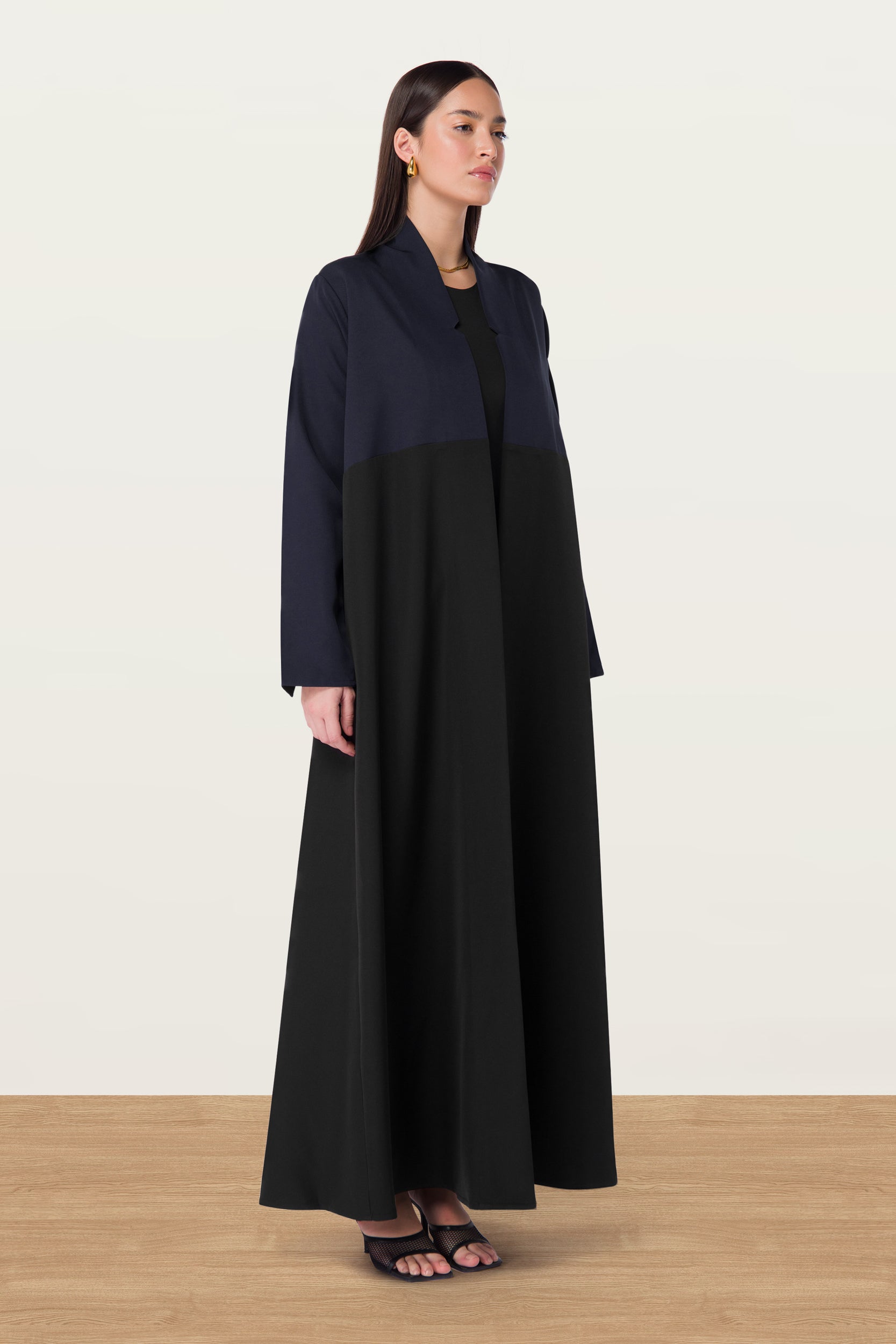 Lea in Navy-Black