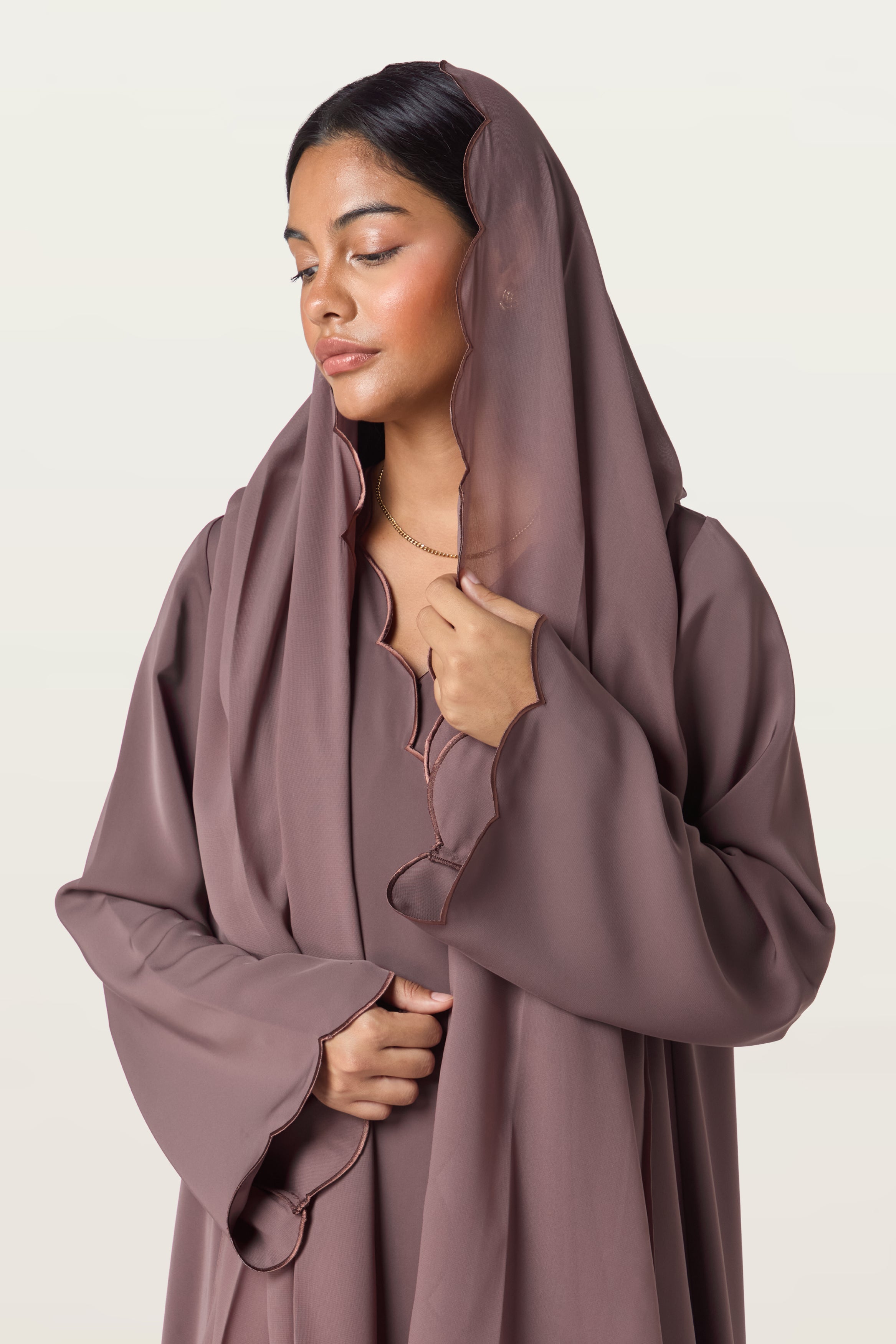 Layla in Taupe